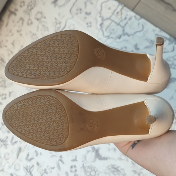 Michael kors pumps - Picture 4 of 4